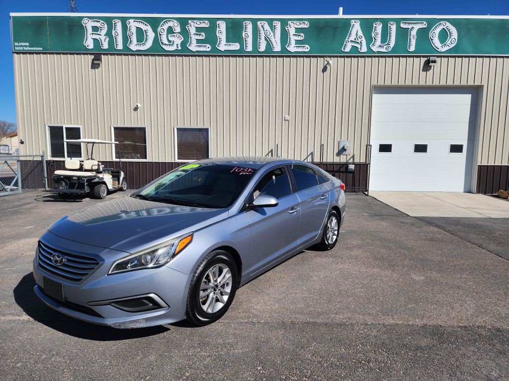 2017 Hyundai Sonata Image 1