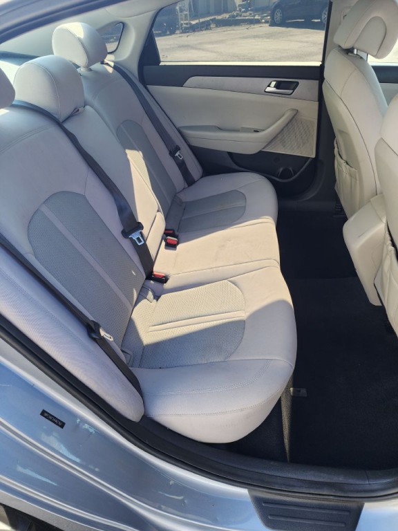2017 Hyundai Sonata Image 8