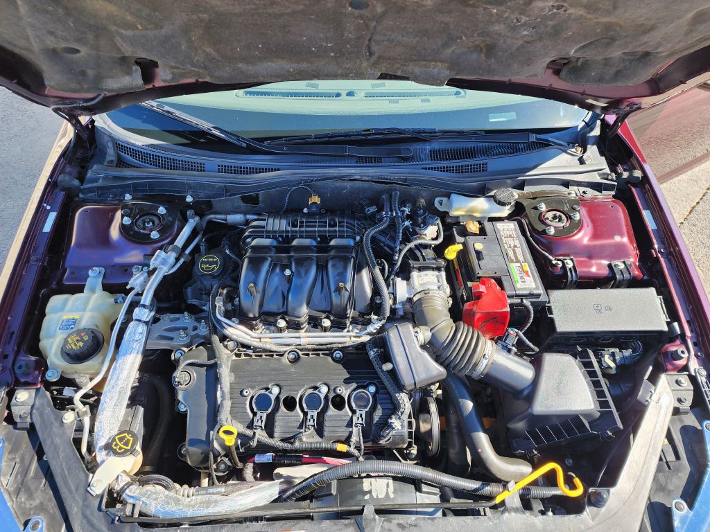 2012 Ford Fusion Image 16