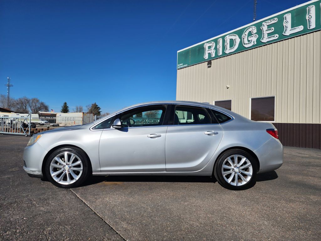 2016 Buick Verano Image 2