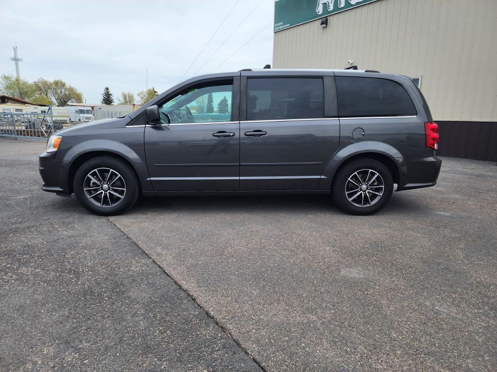 2016 Dodge Grand Caravan Image 2