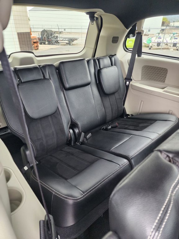 2016 Dodge Grand Caravan Image 10