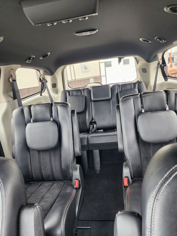 2016 Dodge Grand Caravan Image 13