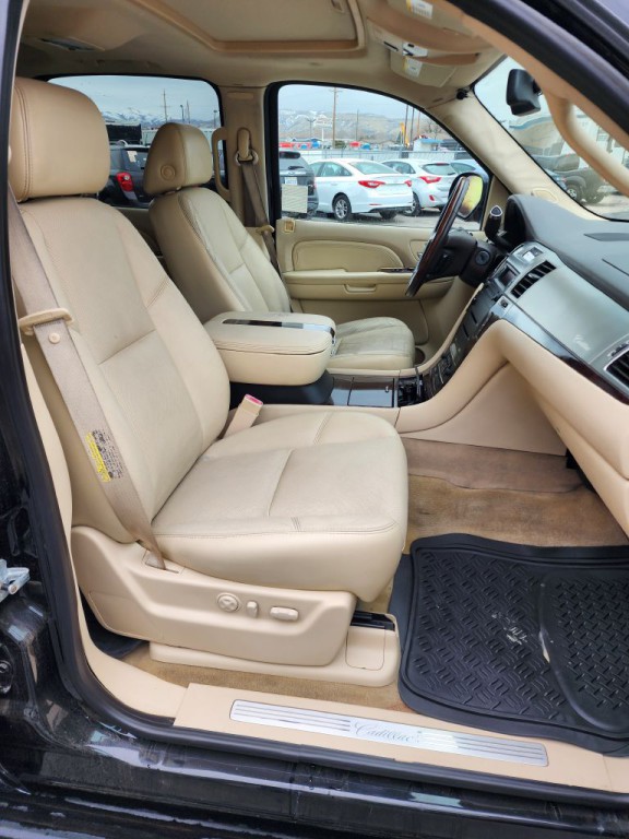 2007 Cadillac Escalade Image 6