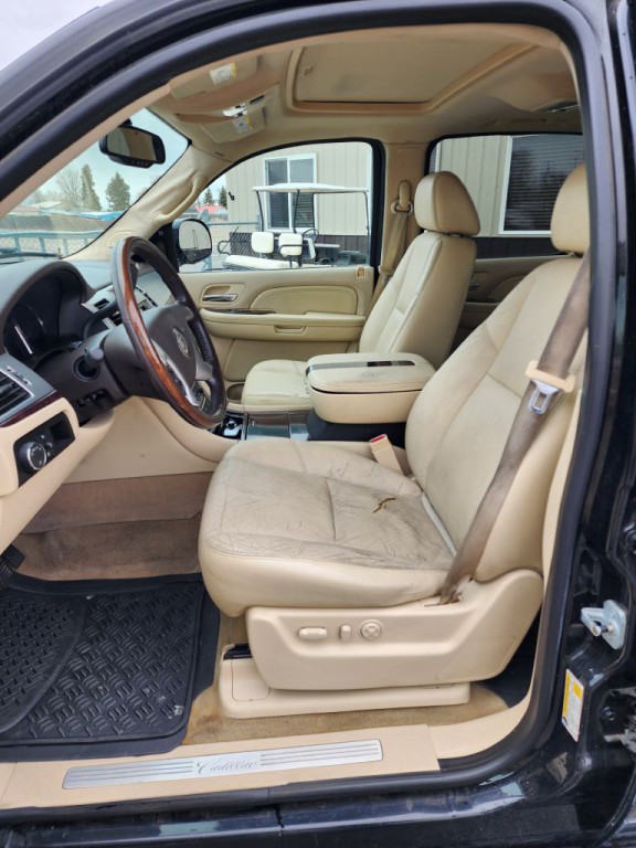 2007 Cadillac Escalade Image 12
