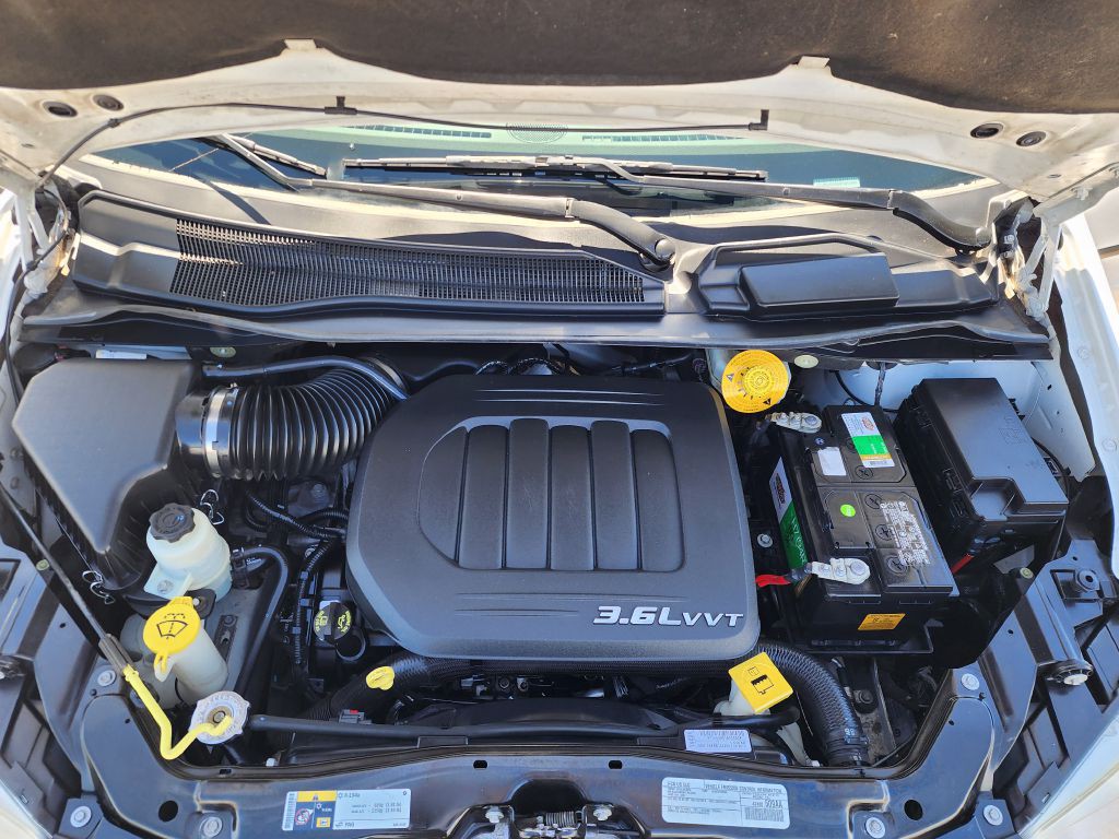 2016 Dodge Grand Caravan Image 16