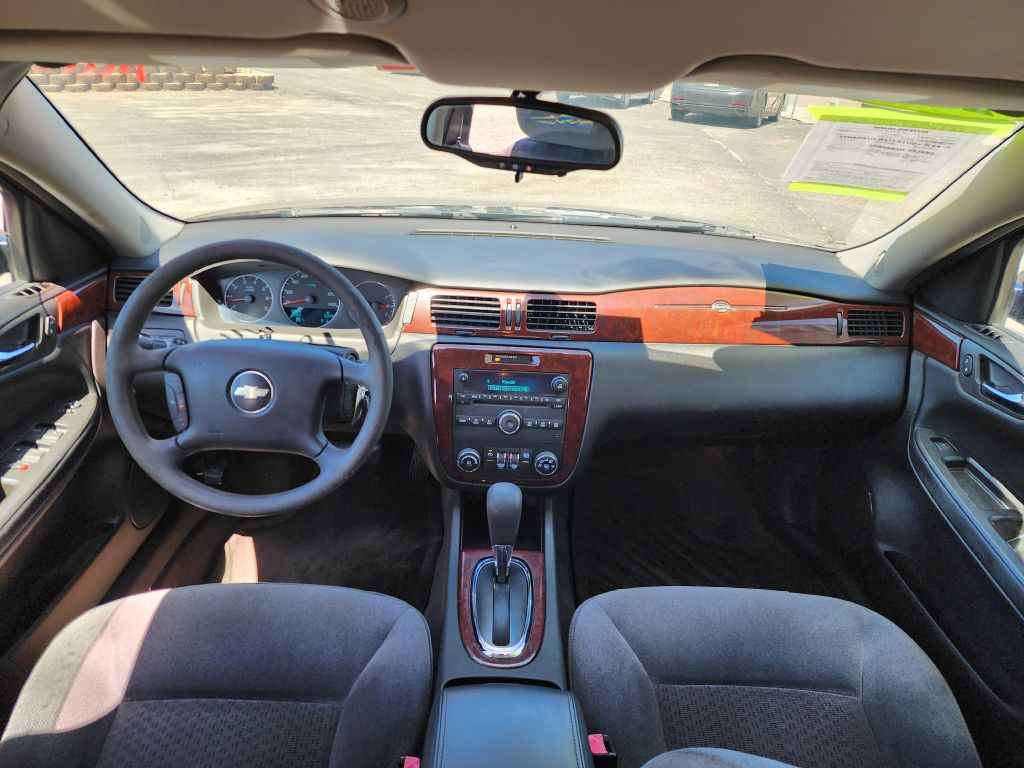 2009 Chevrolet Impala Image 10