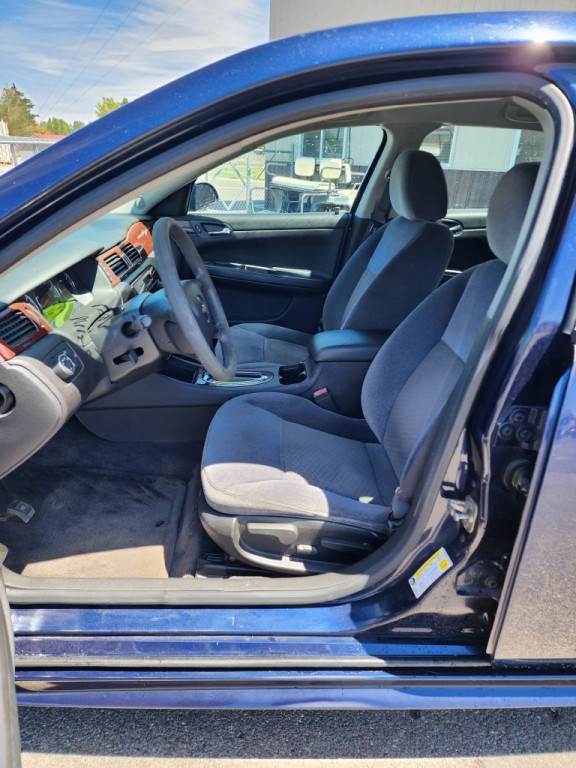2009 Chevrolet Impala Image 14