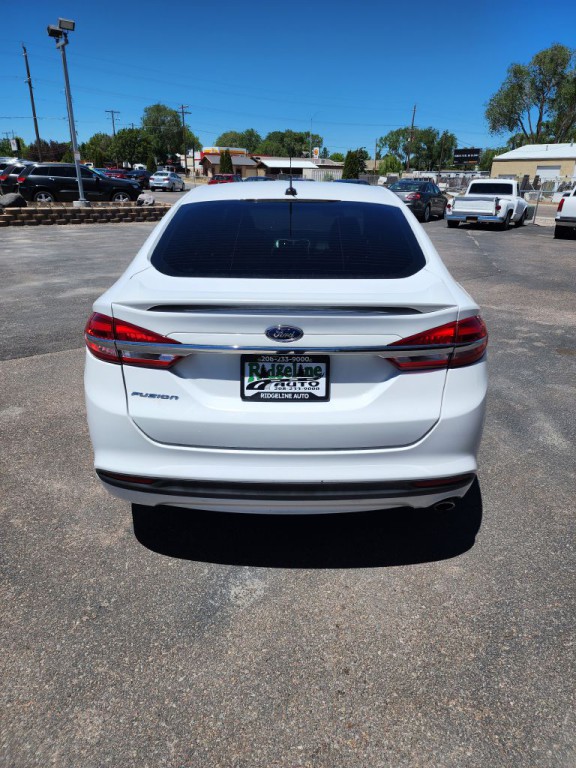 2017 Ford Fusion Image 5