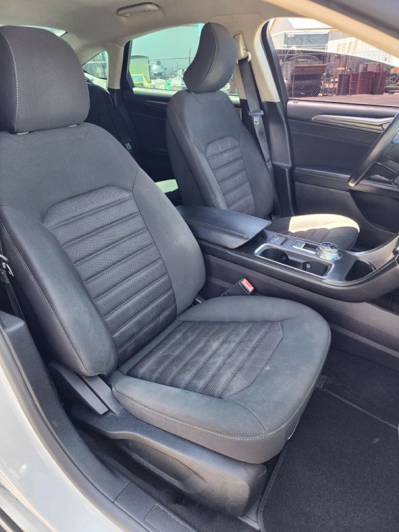 2017 Ford Fusion Image 7