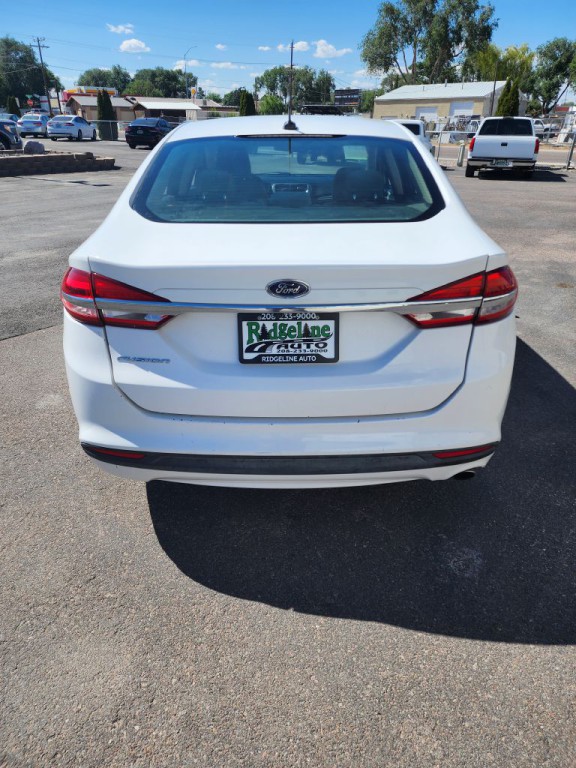 2017 Ford Fusion Image 5