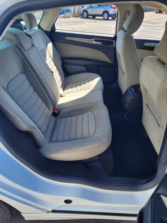 2017 Ford Fusion Image 7