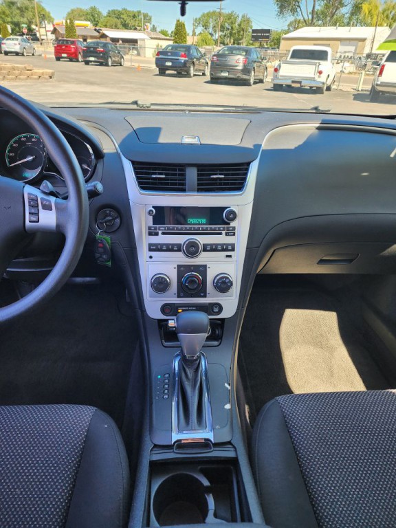2010 Chevrolet Malibu Image 12