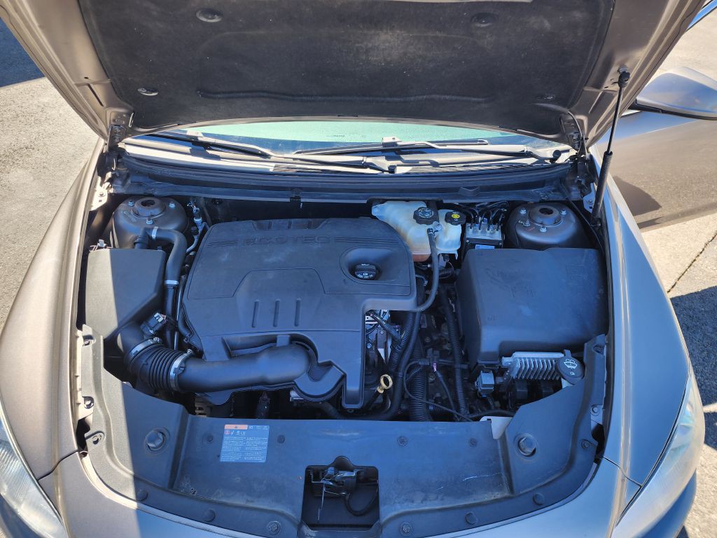 2010 Chevrolet Malibu Image 16