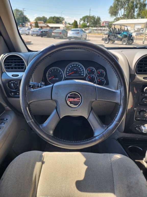 2006 GMC Envoy Image 12