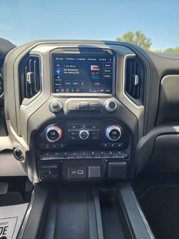 2021 GMC Sierra Image 21