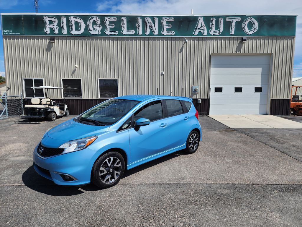 2015 Nissan Versa Image 1