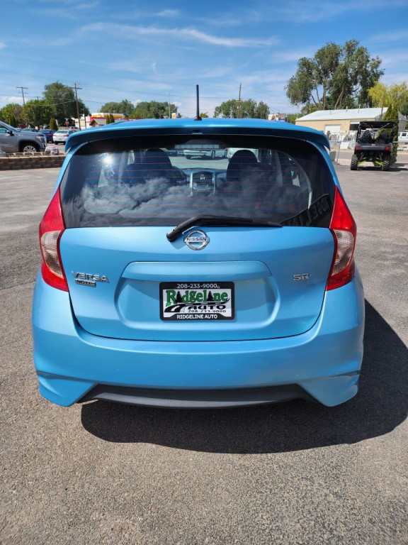 2015 Nissan Versa Image 5