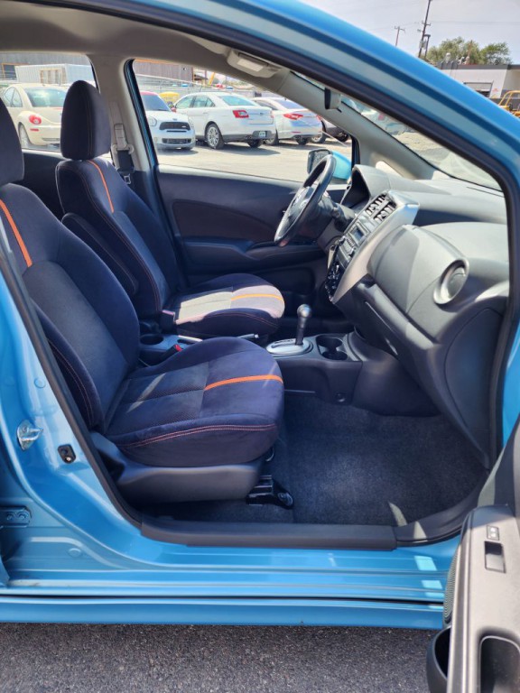2015 Nissan Versa Image 7