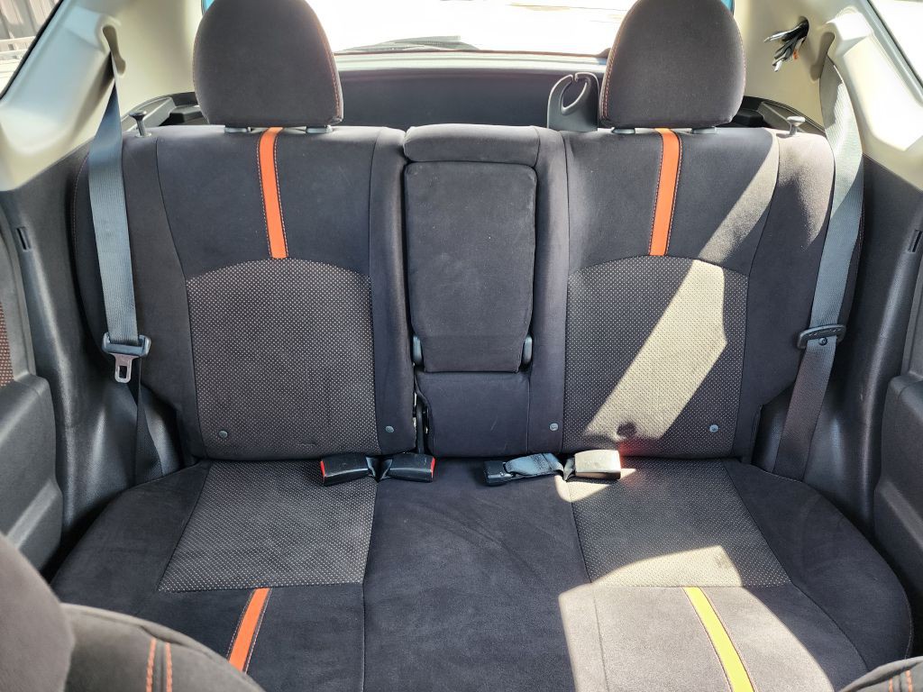 2015 Nissan Versa Image 14