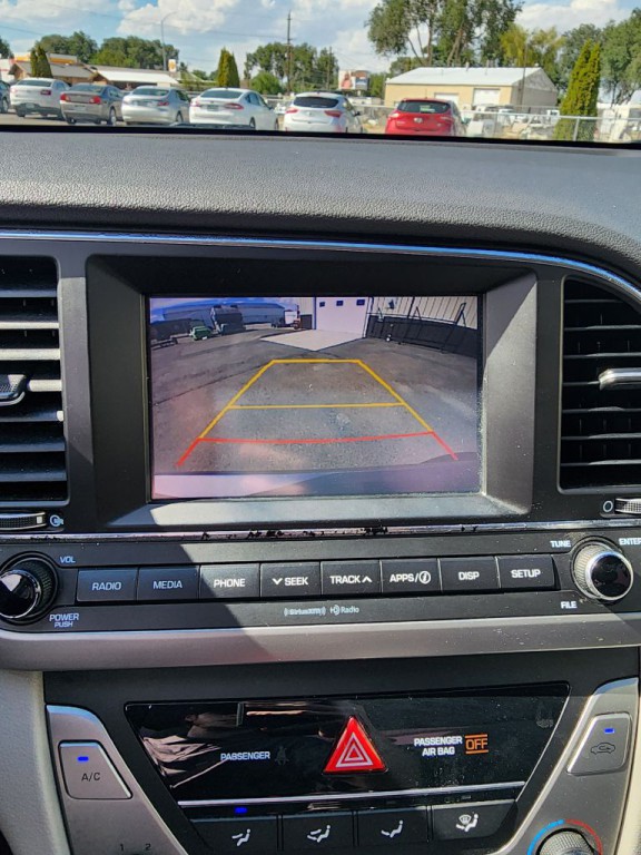 2017 Hyundai Elantra Image 13