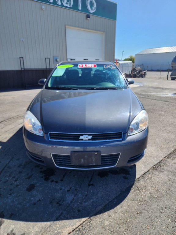 2011 Chevrolet Impala Image 3