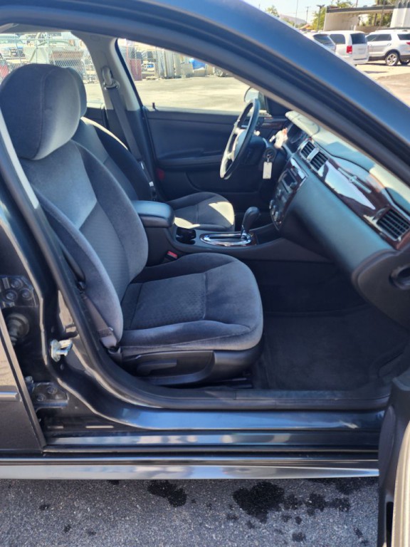 2011 Chevrolet Impala Image 7