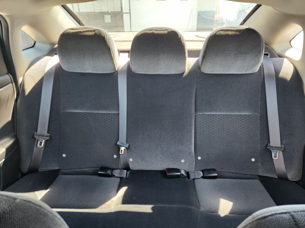 2011 Chevrolet Impala Image 16