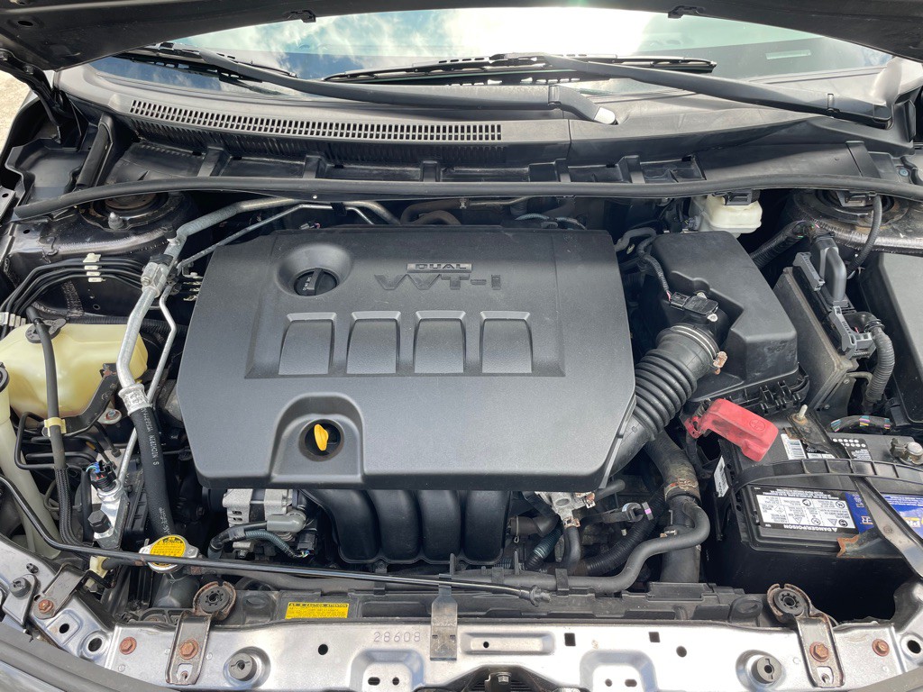 2013 Toyota Corolla Image 8