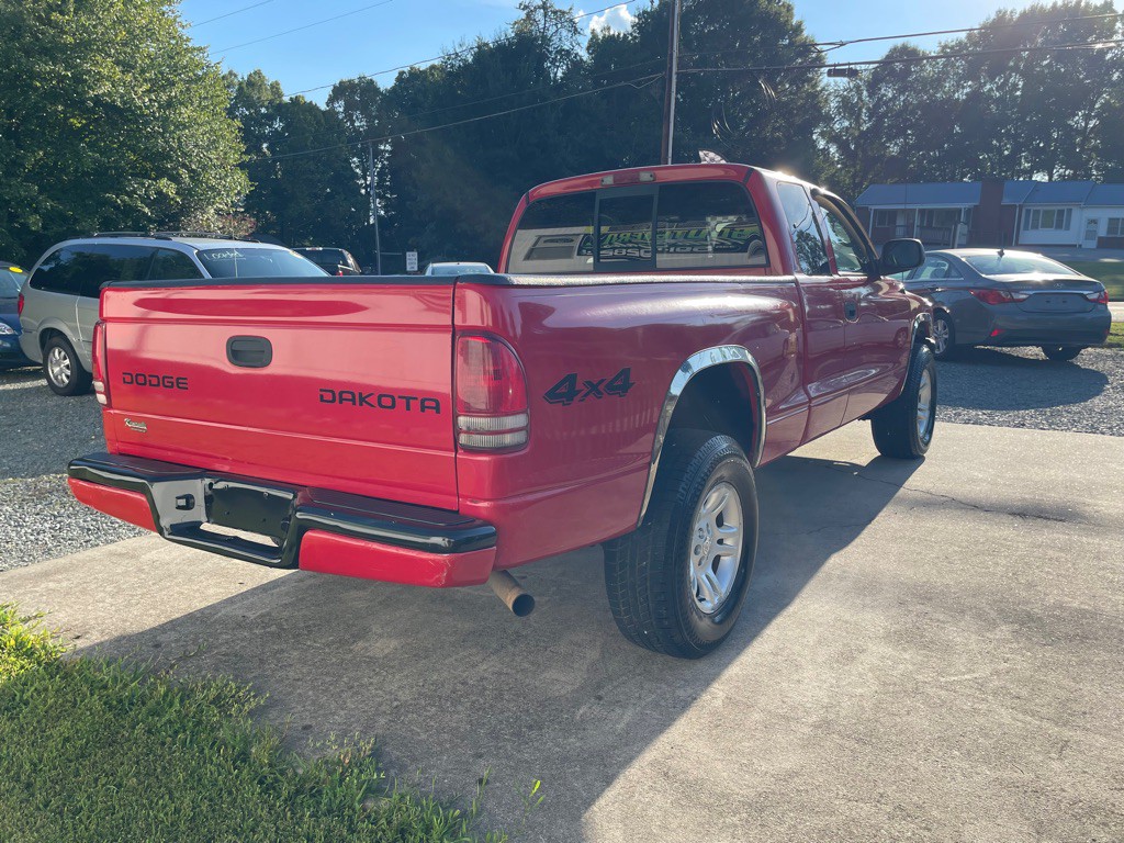 2004 Dodge Dakota Image 4