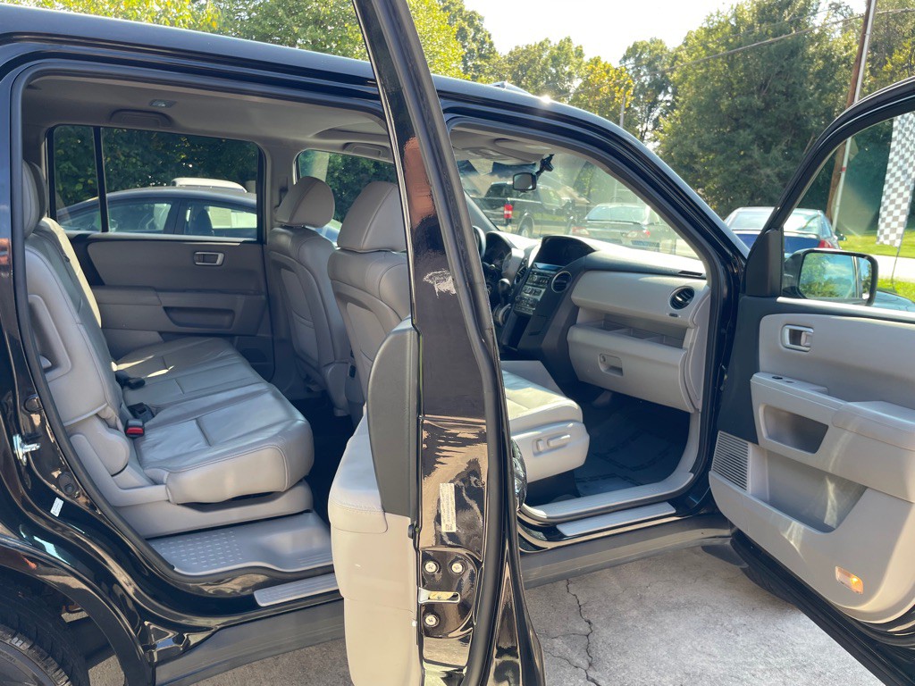 2015 Honda Pilot Image 8