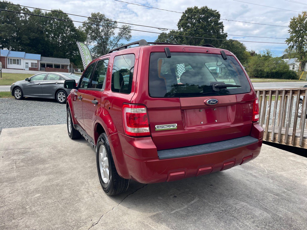 2008 Ford Escape Image 3