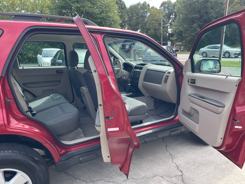 2008 Ford Escape Image 7