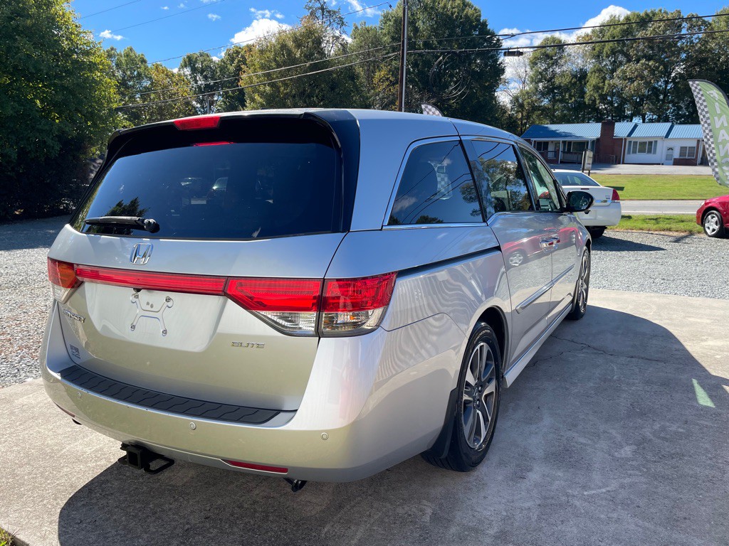 2014 Honda Odyssey Image 4