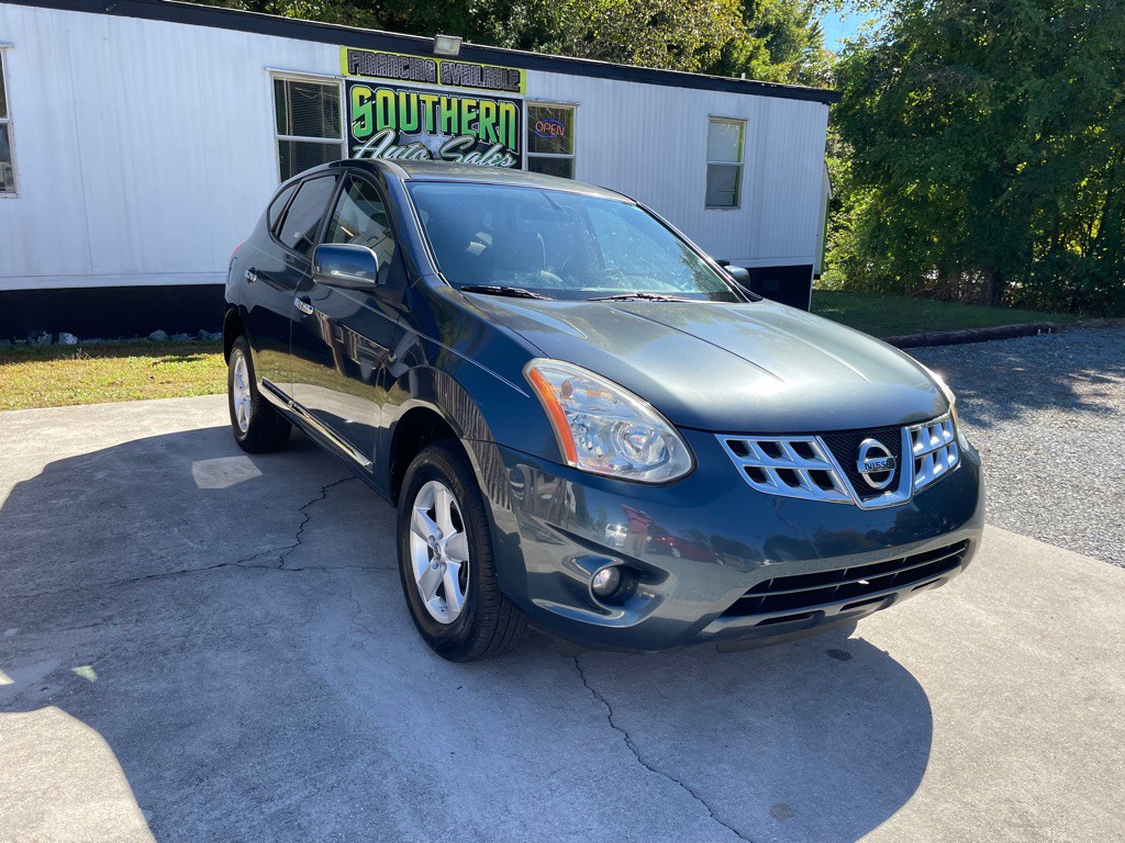 2013 Nissan Rogue Image 1