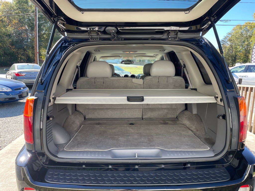 2006 GMC Envoy Image 4