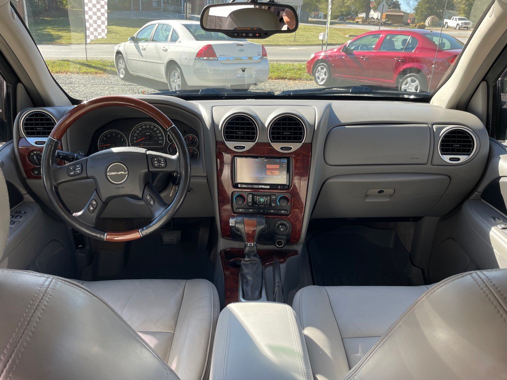 2006 GMC Envoy Image 6