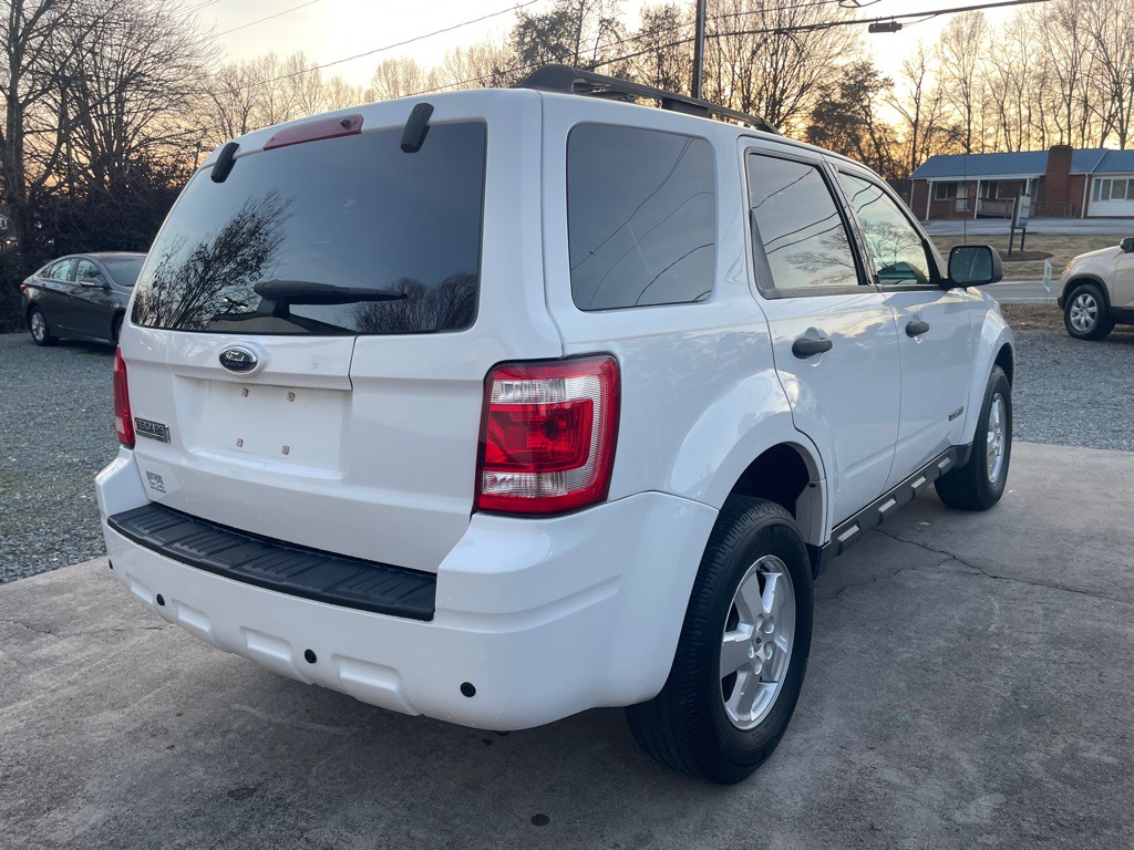 2008 Ford Escape Image 4