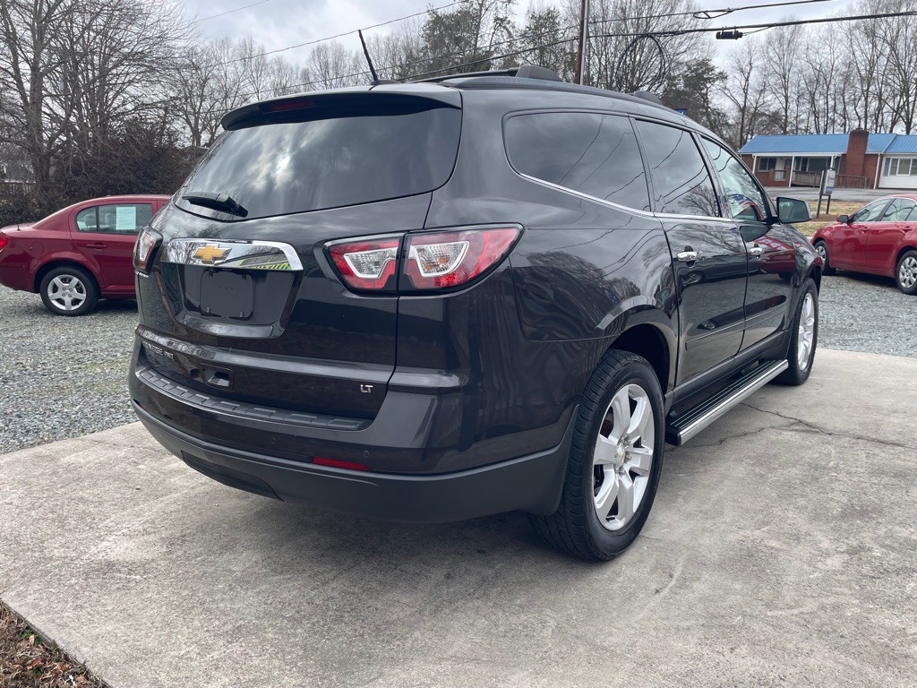 2017 Chevrolet Traverse Image 4