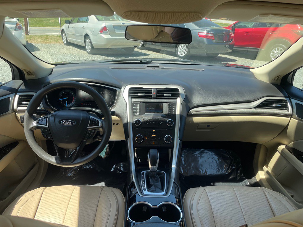 2015 Ford Fusion Image 6