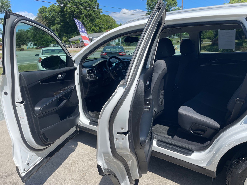 2019 Kia Sorento Image 5