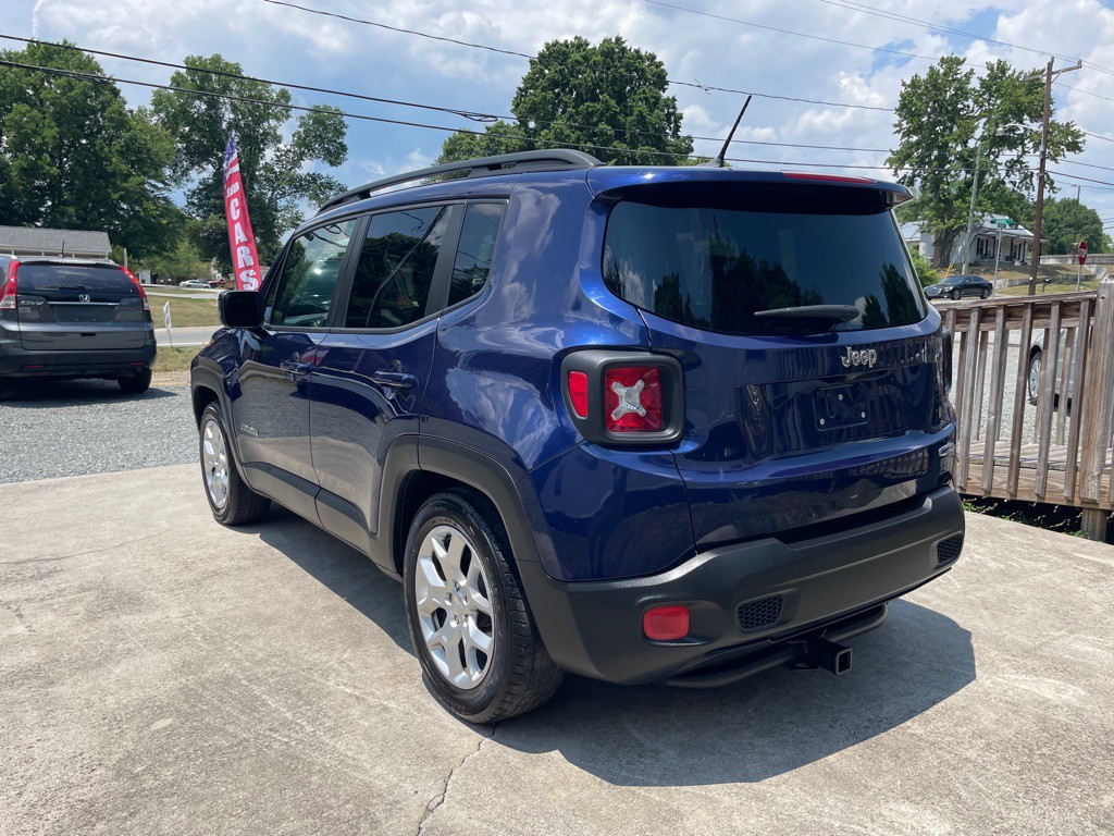 2016 Jeep Renegade Image 3