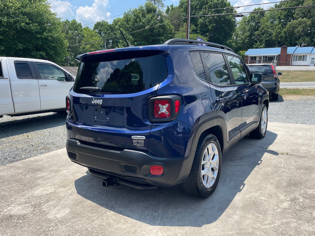 2016 Jeep Renegade Image 4
