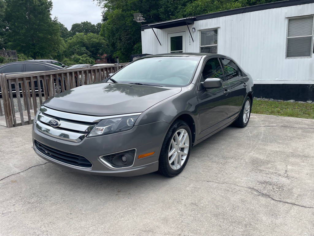 2012 Ford Fusion Image 2