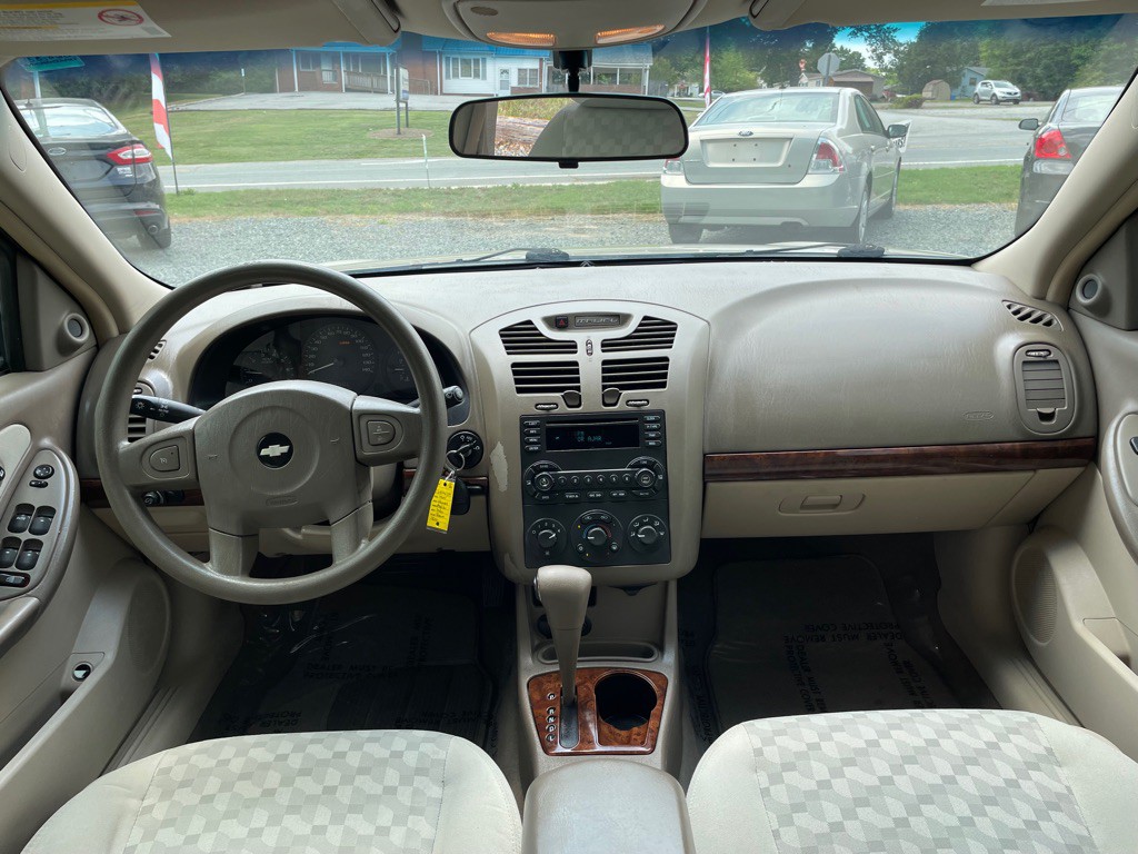 2005 Chevrolet Malibu Image 6