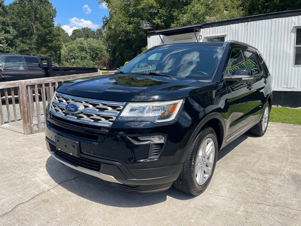 2018 Ford Explorer Image 2