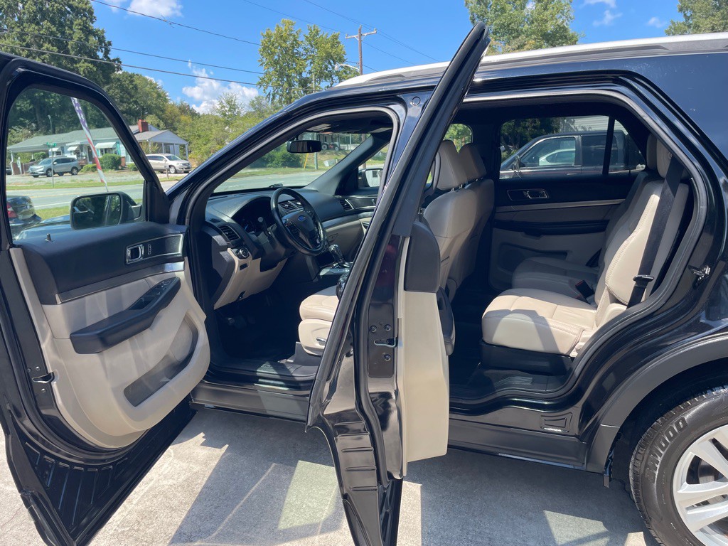 2018 Ford Explorer Image 6