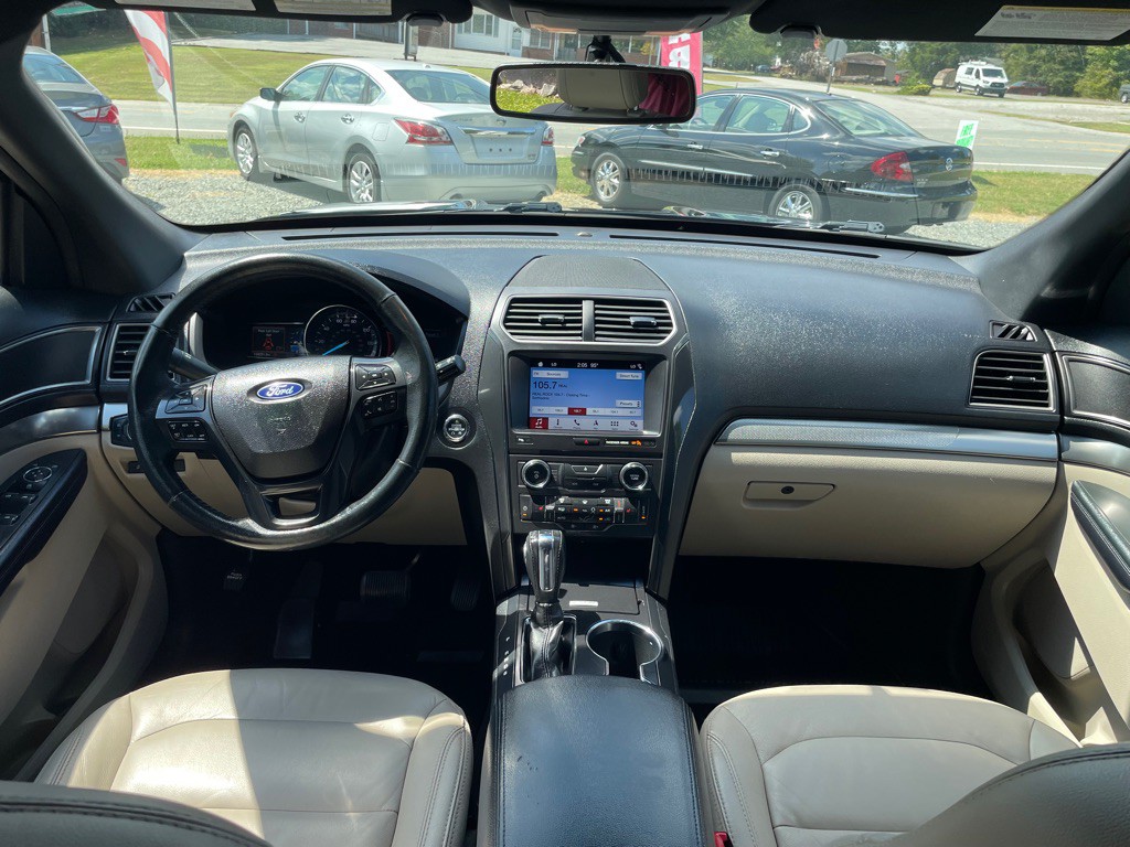 2018 Ford Explorer Image 7