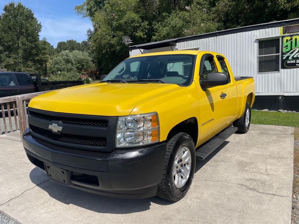 2008 Chevrolet Silverado 1500 Image 2