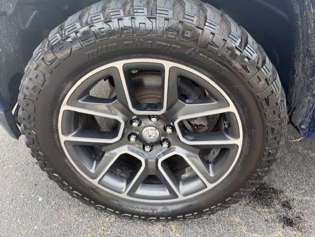 2019 RAM 1500 Image 9